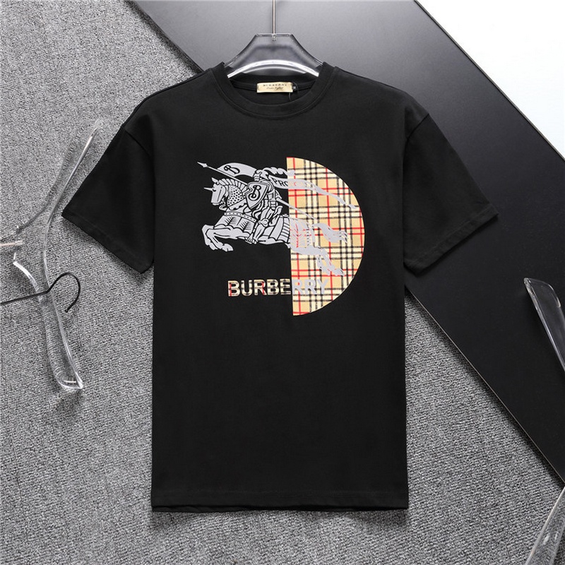 Burberry Men's T-shirts 580